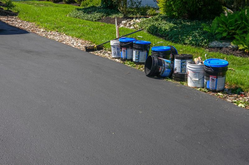 Asphalt Sealcoating