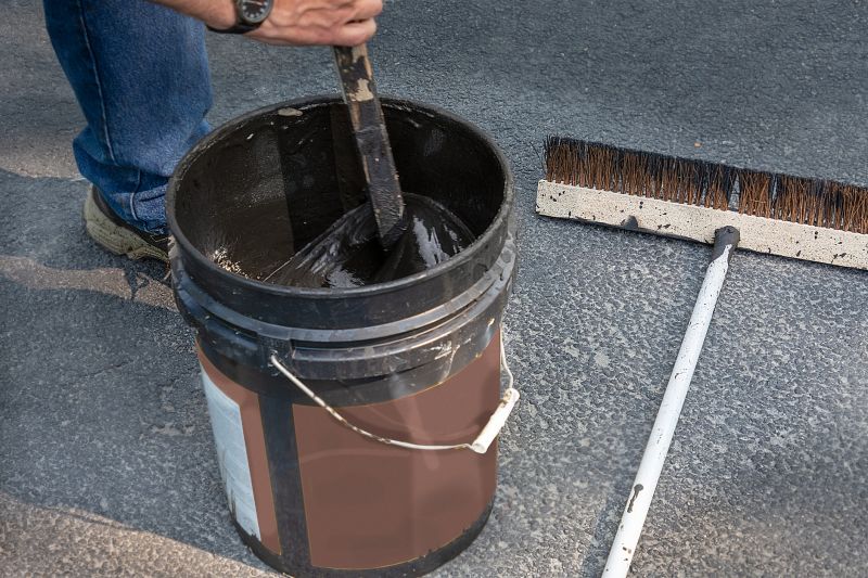 Driveway Sealcoating in San Antonio, TX